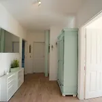Krabbe In Zentraler Lage Von * Eckernförde