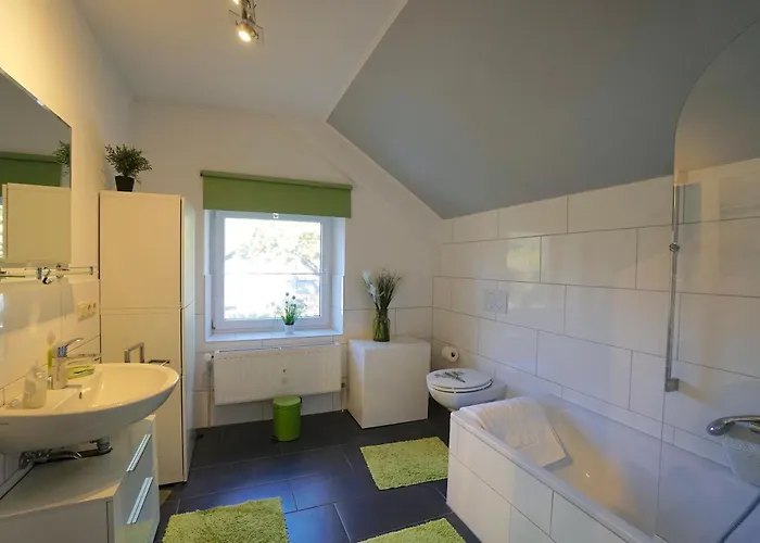 Krabbe In Zentraler Lage Von Lägenhet Eckernförde